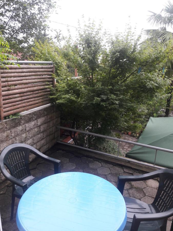 Guest House Nino Makhinjauri Luaran gambar