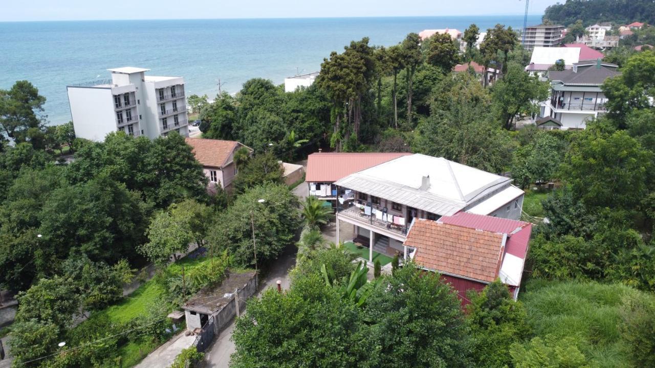 Guest House Nino Makhinjauri Luaran gambar