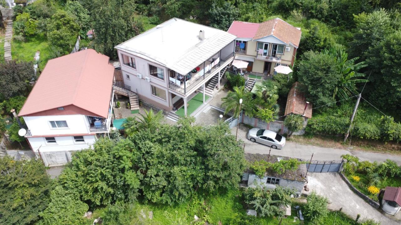 Guest House Nino Makhinjauri Luaran gambar