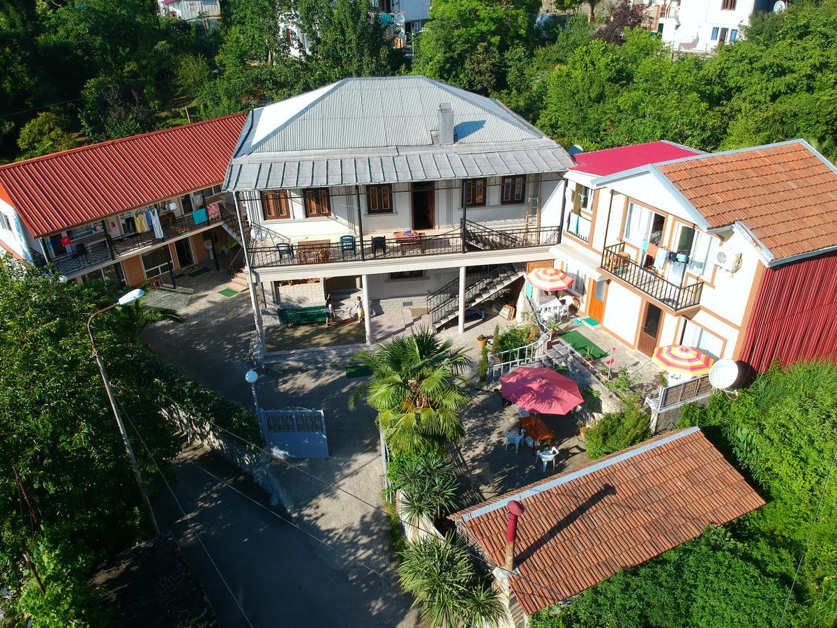 Guest House Nino Makhinjauri Luaran gambar